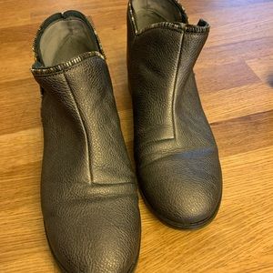 Charming Charlie grey booties